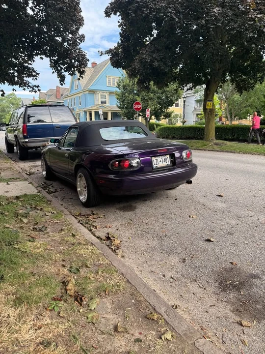 1990 Mazda NA MX-5 Miata - Image 3 of 7