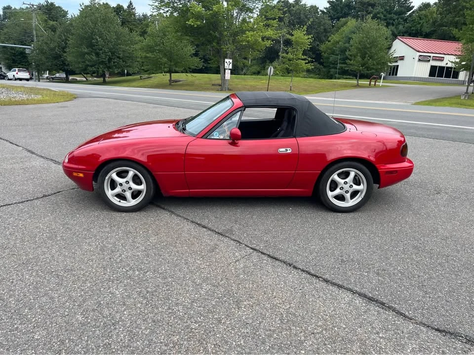 1990 Mazda NA MX-5 Miata - Image 3 of 12