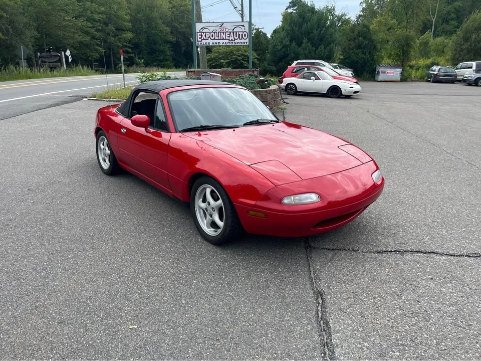 1990 Mazda NA MX-5 Miata - Image 6 of 12