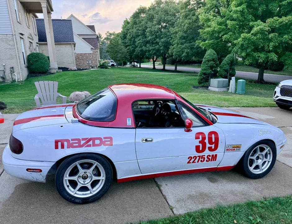 1990 Mazda NA MX-5 Miata - Image 3 of 15