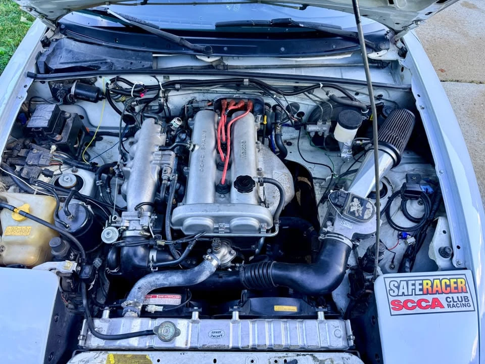1990 Mazda NA MX-5 Miata - Image 5 of 15