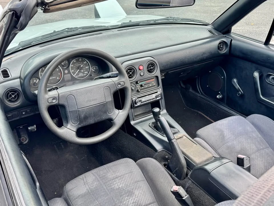 1990 Mazda NA MX-5 Miata - Image 4 of 6