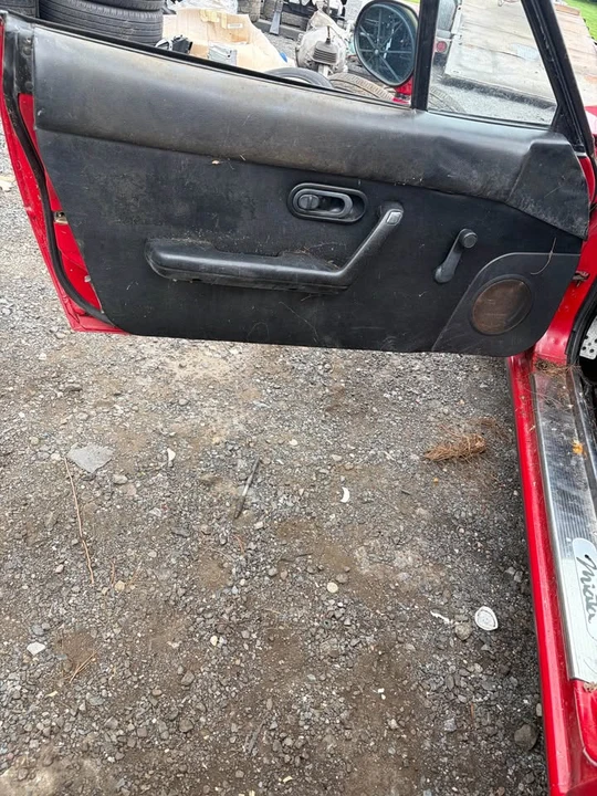 1990 Mazda NA MX-5 Miata - Image 10 of 11