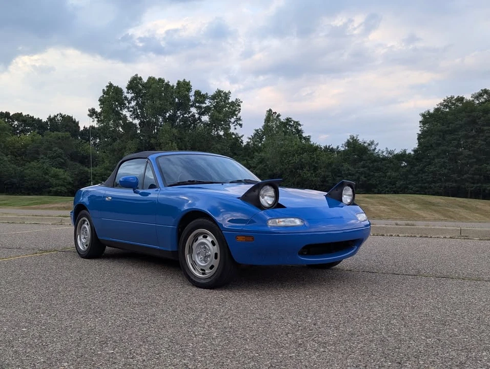 1990 Mazda NA MX-5 Miata - Image 2 of 14