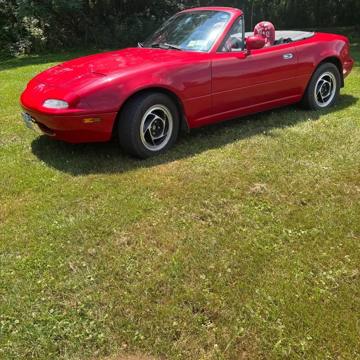 1990 Mazda NA MX-5 Miata - Image 6 of 8
