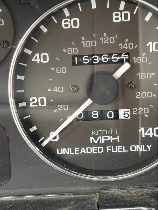 1990 Mazda NA MX-5 Miata - Image 5 of 8