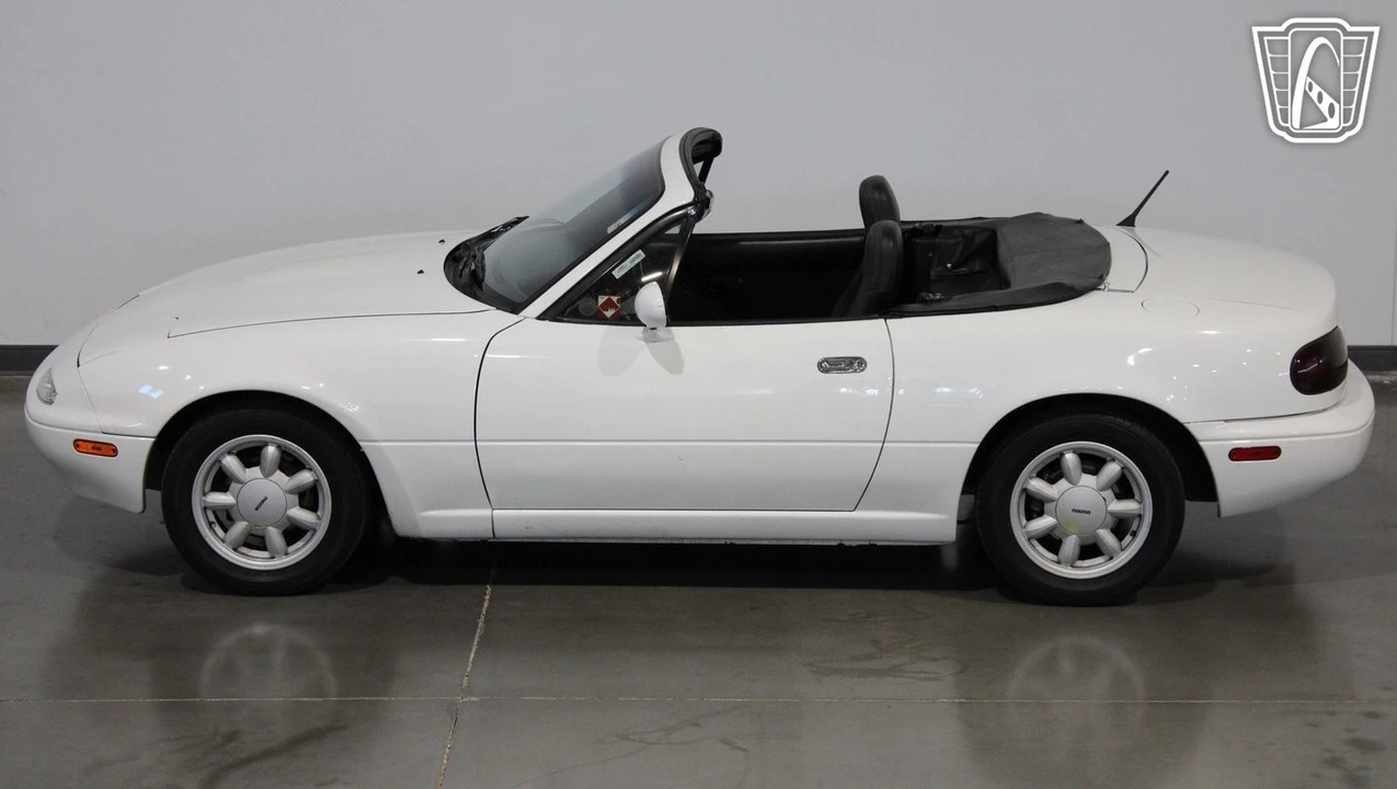 1990 Mazda NA MX-5 Miata - Image 12 of 12