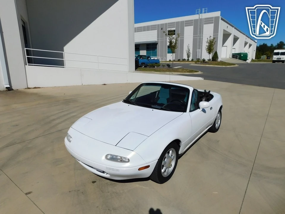 1990 Mazda NA MX-5 Miata - Image 21 of 21