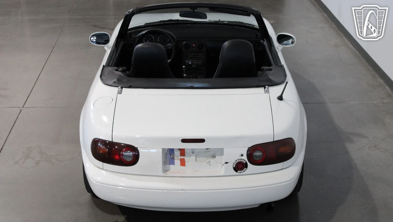 1990 Mazda NA MX-5 Miata - Image 10 of 12