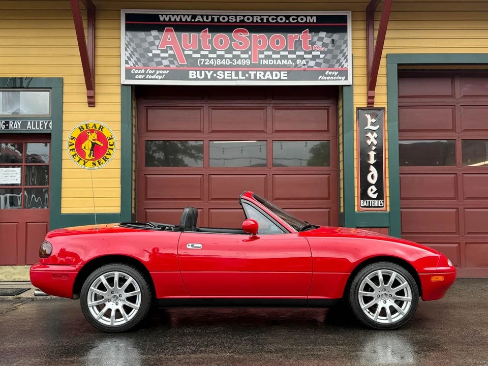 1990 Mazda NA MX-5 Miata - Image 13 of 31
