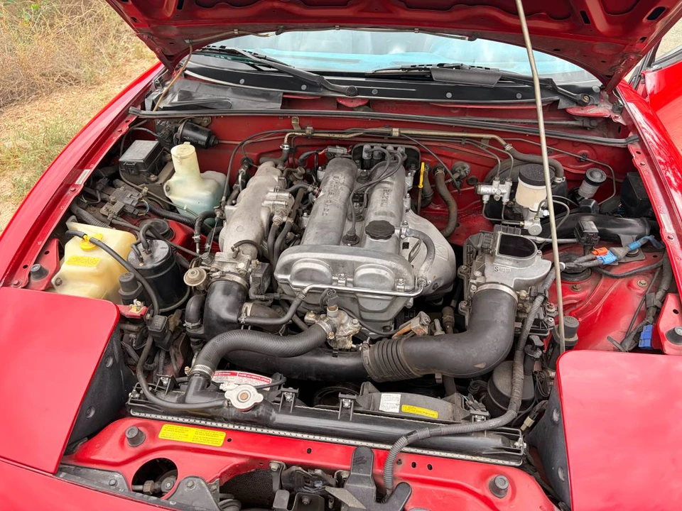 1990 Mazda NA MX-5 Miata - Image 7 of 13