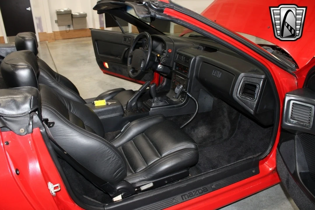 1990 Mazda RX-7 FC - Image 9 of 12
