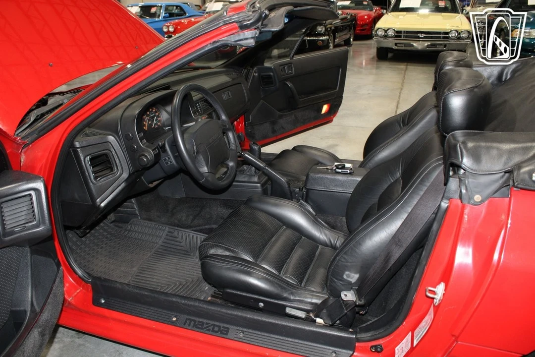 1990 Mazda RX-7 FC - Image 7 of 12