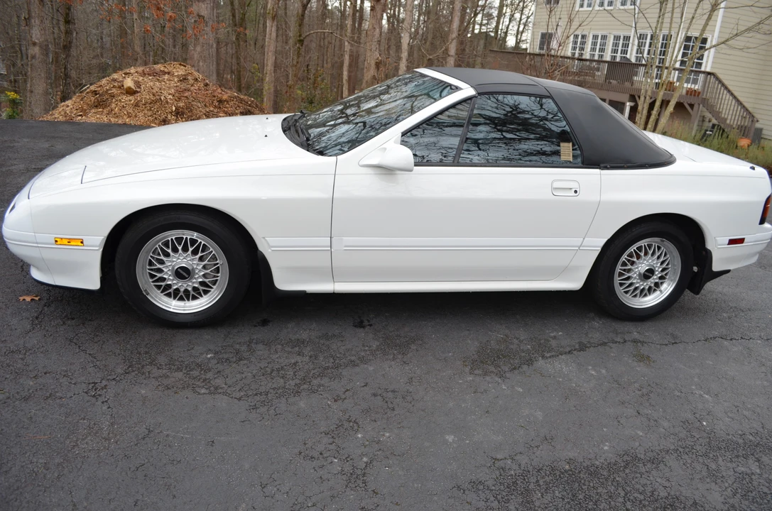 1990 Mazda RX-7 FC - Image 2 of 31