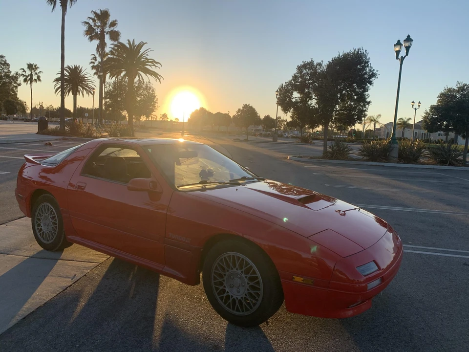 1990 Mazda RX-7 FC Turbo II - Image 2 of 31