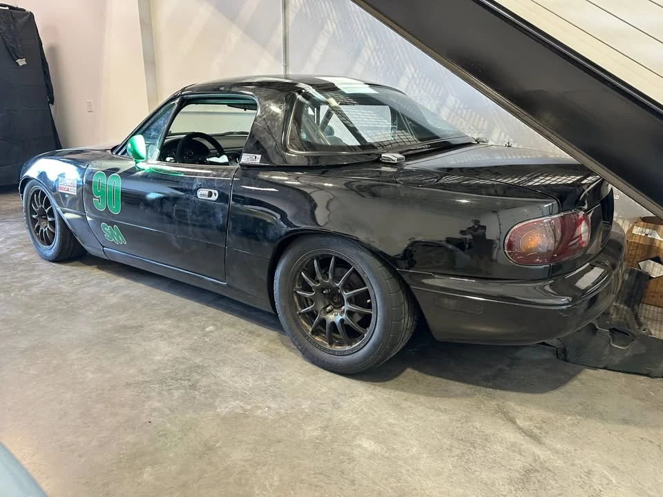 1990 Mazda NA MX-5 Miata - Image 2 of 9