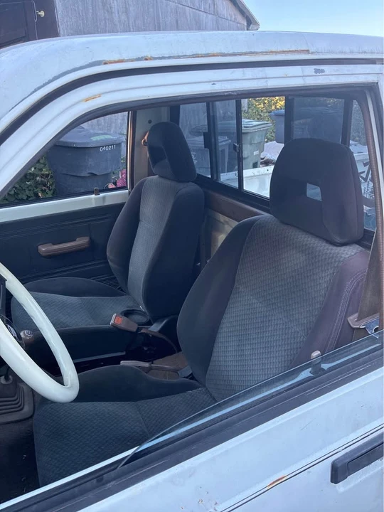 1990 Mazda B Series 4th Gen - Image 2 of 13
