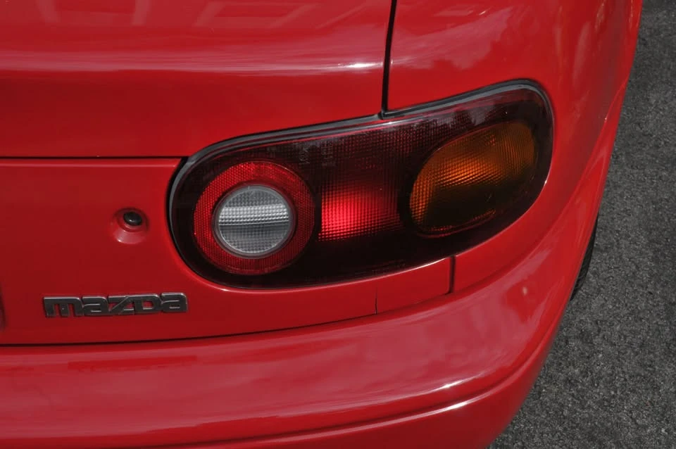 1990 Mazda NA MX-5 Miata - Image 5 of 20
