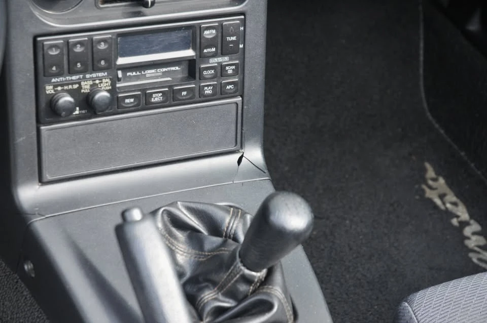 1990 Mazda NA MX-5 Miata - Image 15 of 20