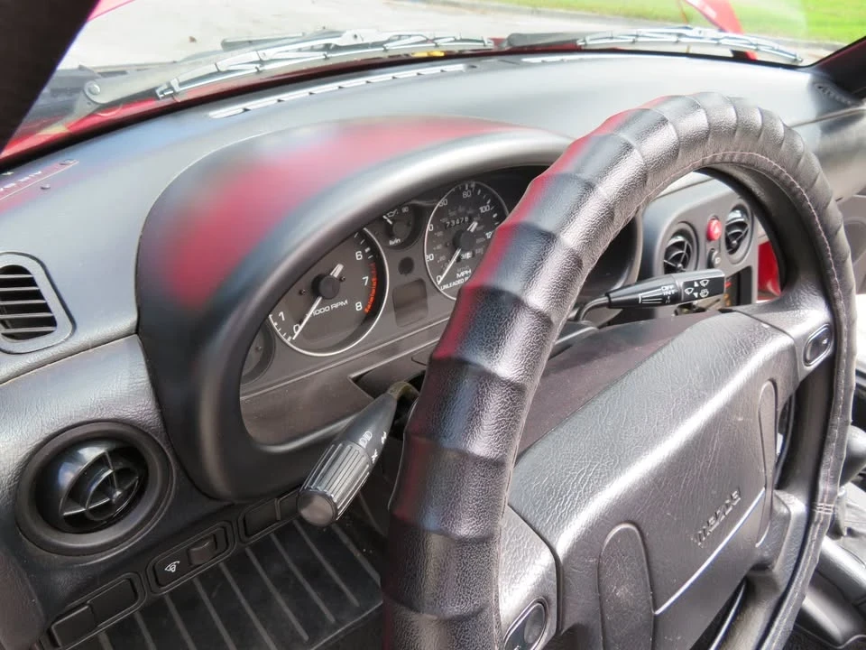 1990 Mazda NA MX-5 Miata - Image 11 of 19