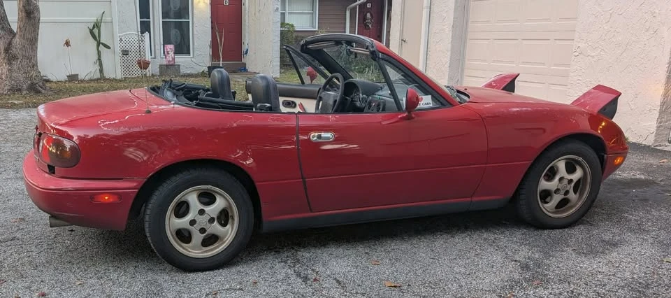 1990 Mazda NA MX-5 Miata - Image 8 of 21