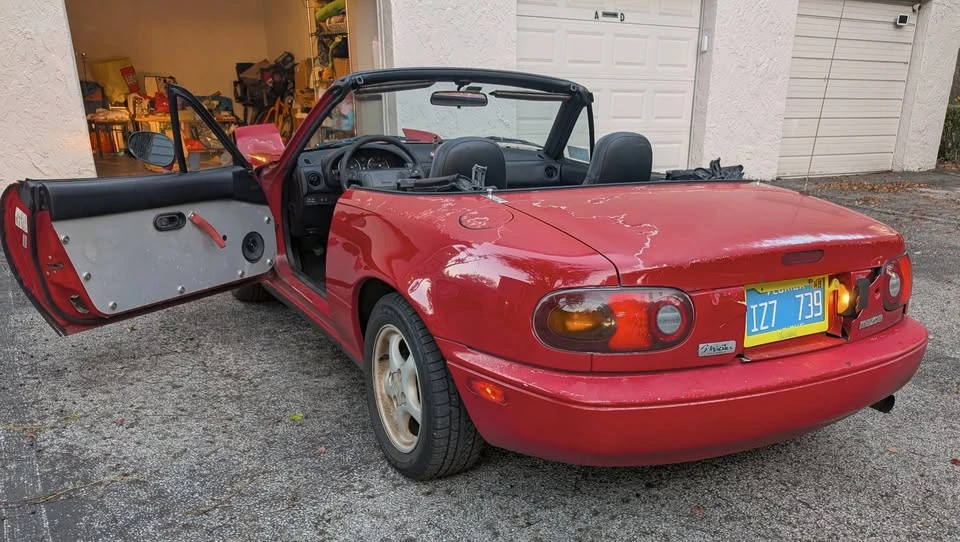 1990 Mazda NA MX-5 Miata - Image 10 of 21