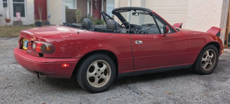 1990 Mazda NA MX-5 Miata - Image 7 of 21