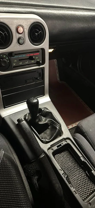 1990 Mazda NA MX-5 Miata - Image 17 of 17