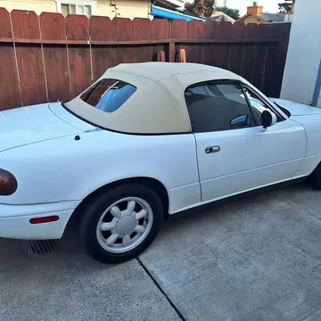 1990 Mazda Miata MX-5
