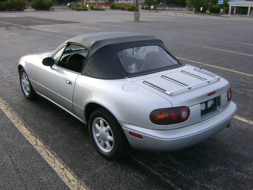 1990 Mazda NA MX-5 Miata - Image 7 of 14