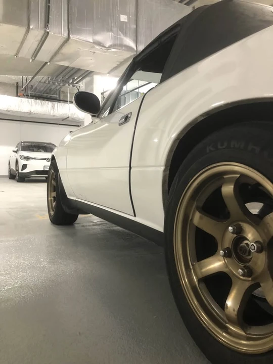 1990 Mazda NA MX-5 Miata - Image 4 of 9