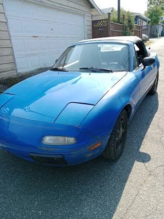 1990 Mazda NA MX-5 Miata - Image 9 of 12