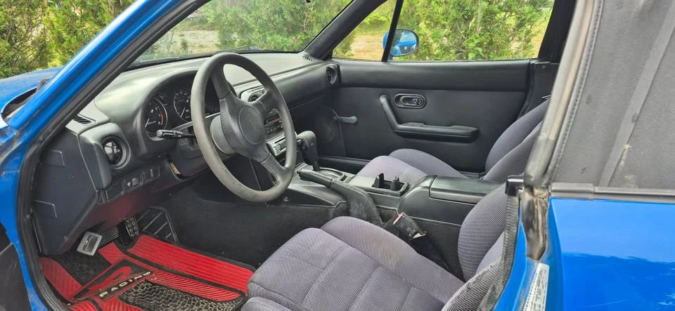 1990 Mazda NA MX-5 Miata - Image 5 of 7