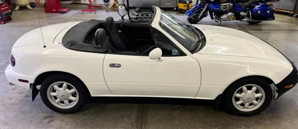 1990 Mazda NA MX-5 Miata - Image 6 of 20