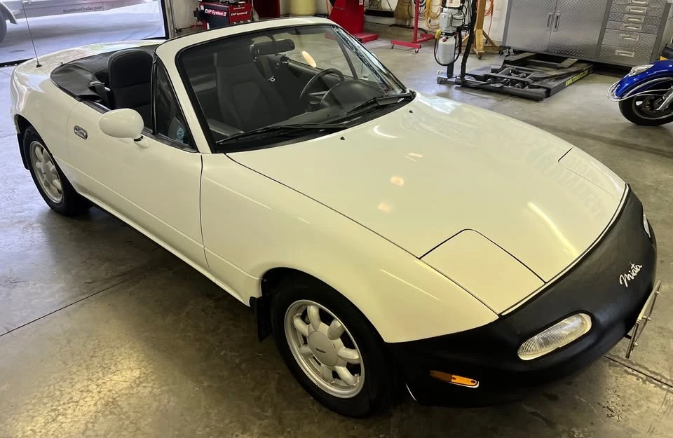 1990 Mazda NA MX-5 Miata - Image 7 of 20