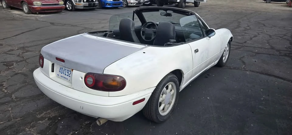 1990 Mazda NA MX-5 Miata - Image 2 of 20