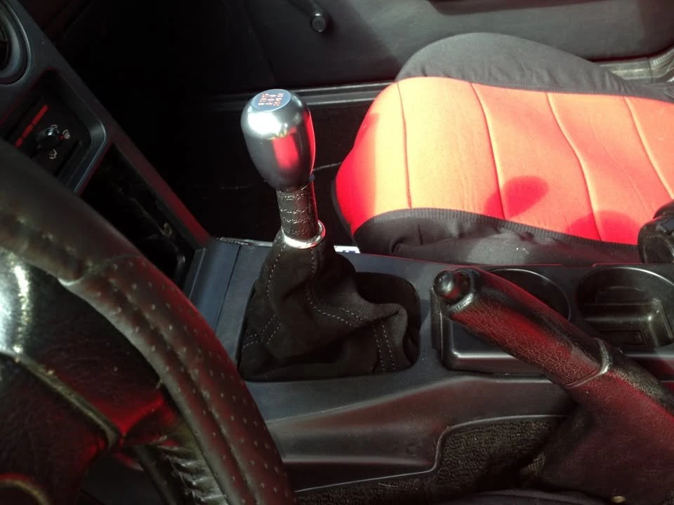 1990 Mazda NA MX-5 Miata - Image 10 of 13