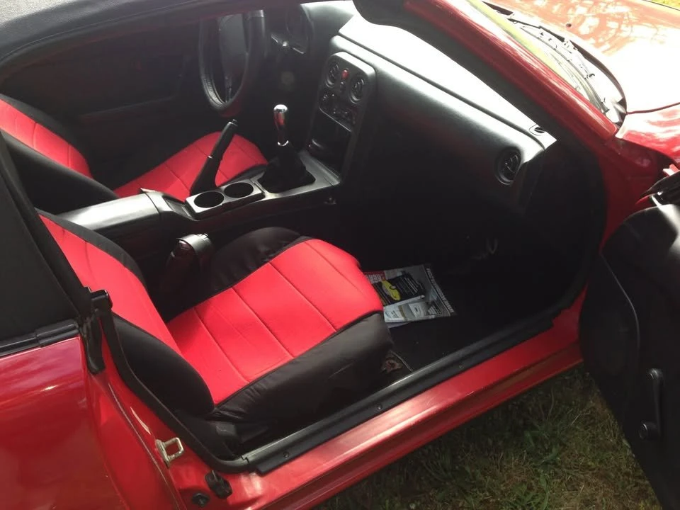 1990 Mazda NA MX-5 Miata - Image 5 of 13
