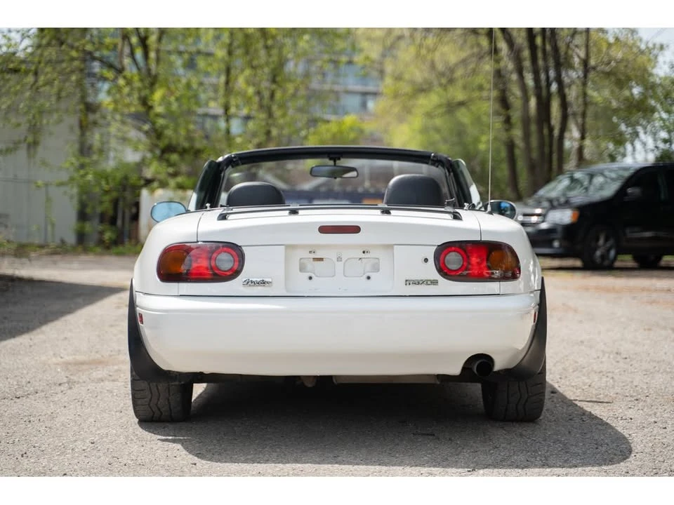 1990 Mazda NA MX-5 Miata - Image 6 of 18