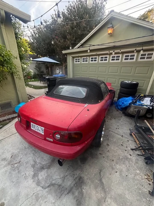 1990 Mazda NA MX-5 Miata - Image 5 of 10