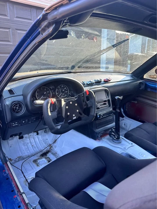 1990 Mazda NA MX-5 Miata - Image 2 of 12