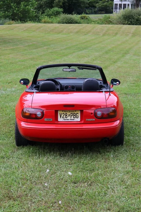 1990 Mazda NA MX-5 Miata - Image 4 of 14