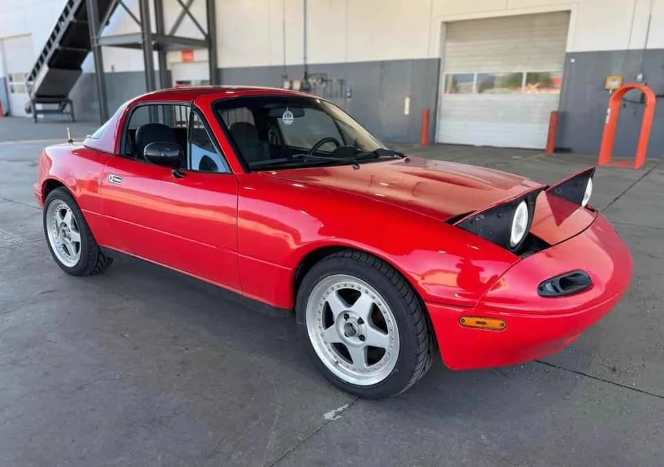 1990 Mazda NA MX-5 Miata - Image 9 of 9