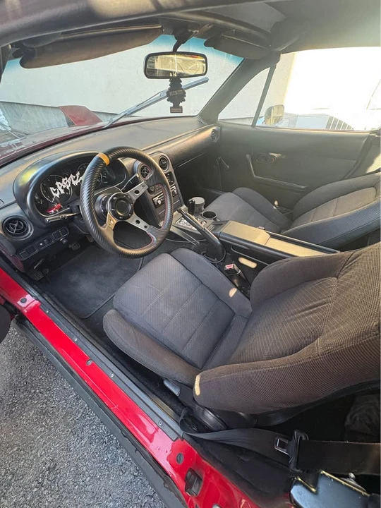 1990 Mazda NA MX-5 Miata - Image 5 of 11