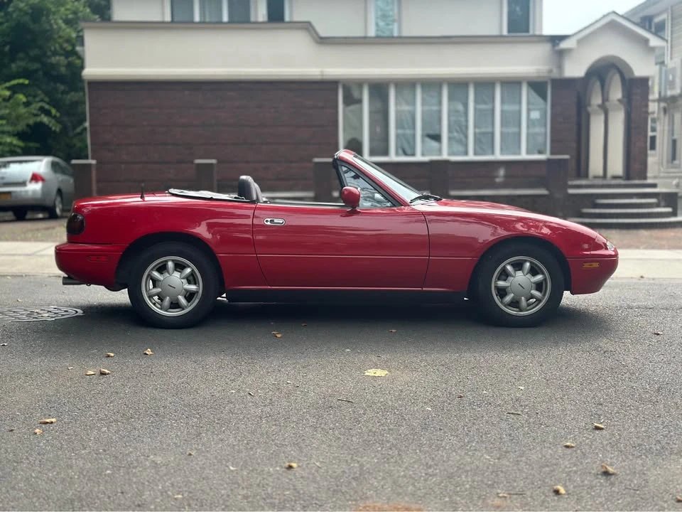 1990 Mazda NA MX-5 Miata - Image 10 of 19
