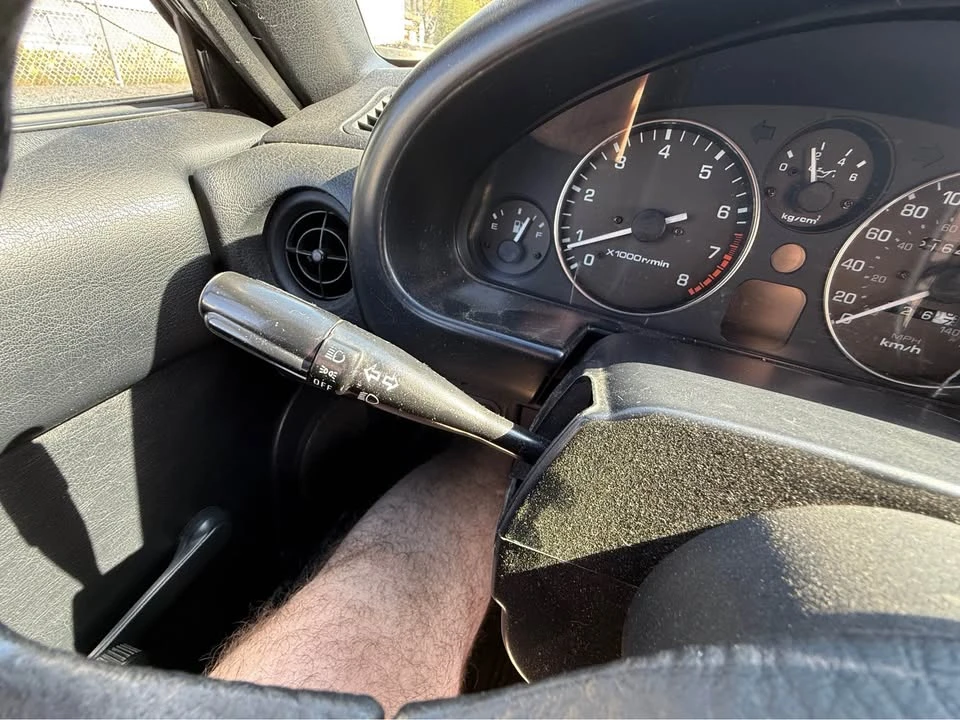 1990 Mazda NA MX-5 Miata - Image 14 of 16