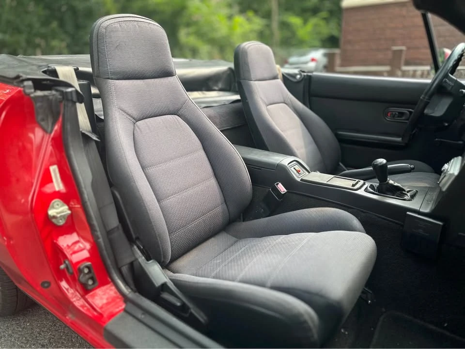 1990 Mazda NA MX-5 Miata - Image 14 of 19