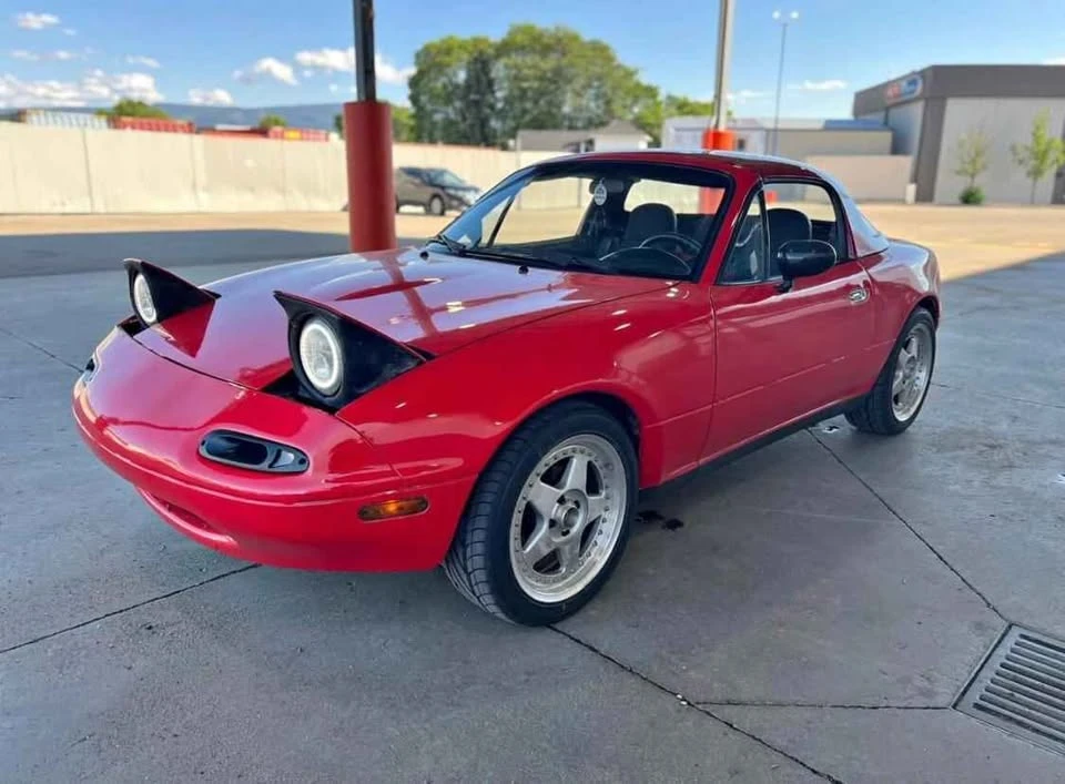 1990 Mazda NA MX-5 Miata - Image 6 of 9