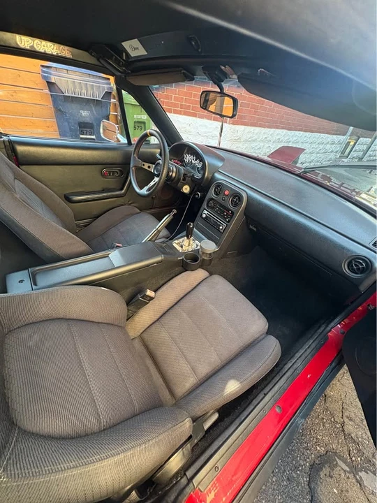1990 Mazda NA MX-5 Miata - Image 6 of 11