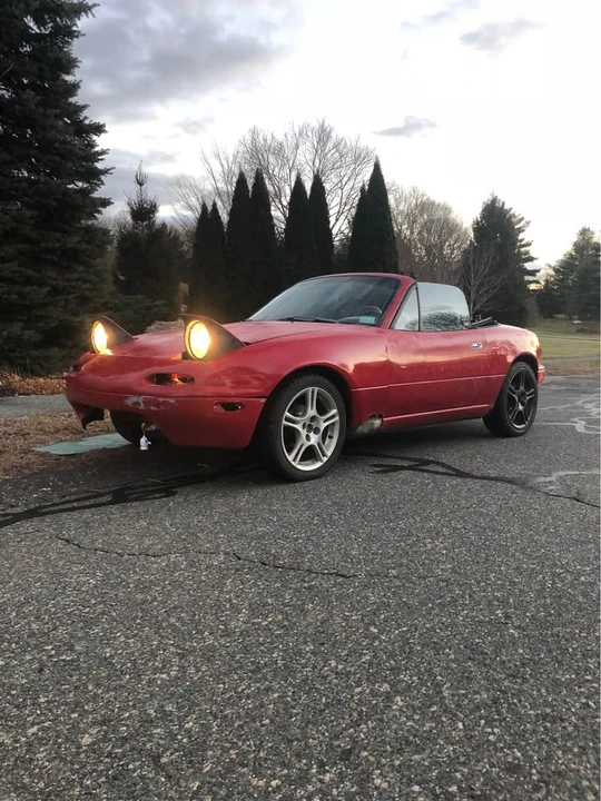 1990 Mazda NA MX-5 Miata - Image 10 of 11